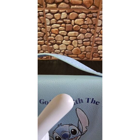 Disney Stitch Crossbody Bag - Picture 5 of 13